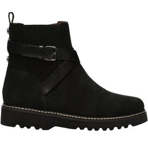 Donald Pliner CAPTAIN Black Suede Bootie Women’s Size 8.5